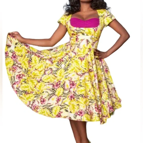 SOLD | Pinup Girl Clothing Laura Byrnes Alfred Small Dress Hawaiian Baton Ruge - Picture 3 of 9